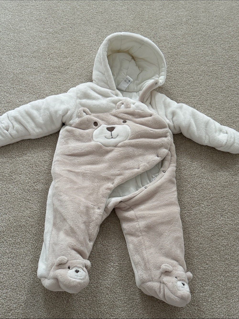 Cozy Cream and Tan Bear Baby One-Piece Snowsuit 6-9 months